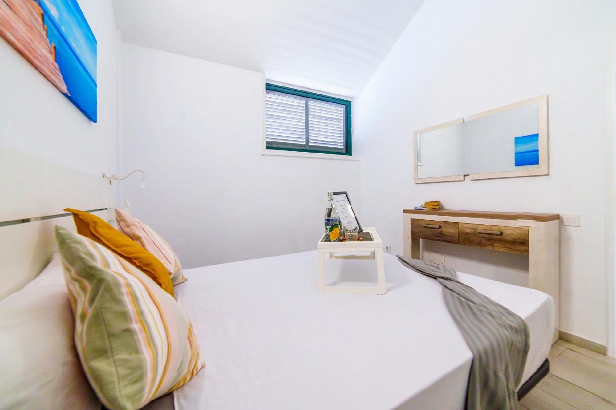 Precioso Y Confortable Apartamento En El Sur Арона Екстериор снимка