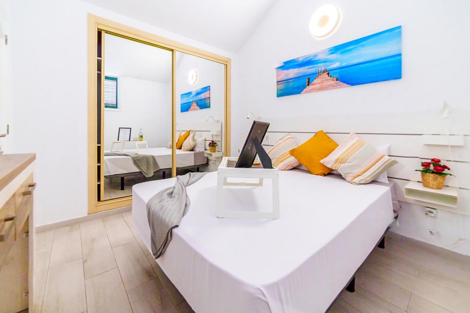 Precioso Y Confortable Apartamento En El Sur Арона Екстериор снимка
