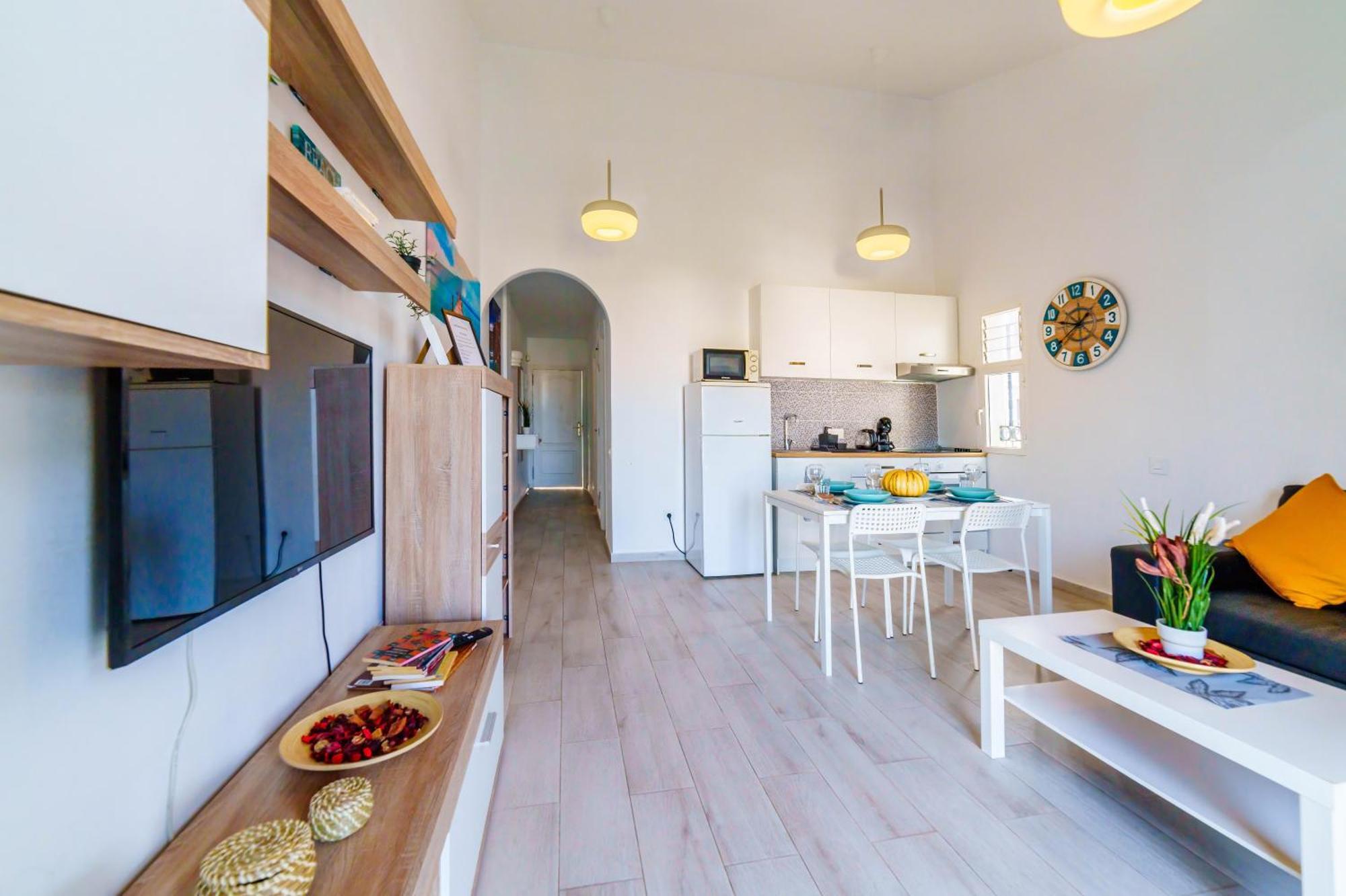 Precioso Y Confortable Apartamento En El Sur Арона Екстериор снимка