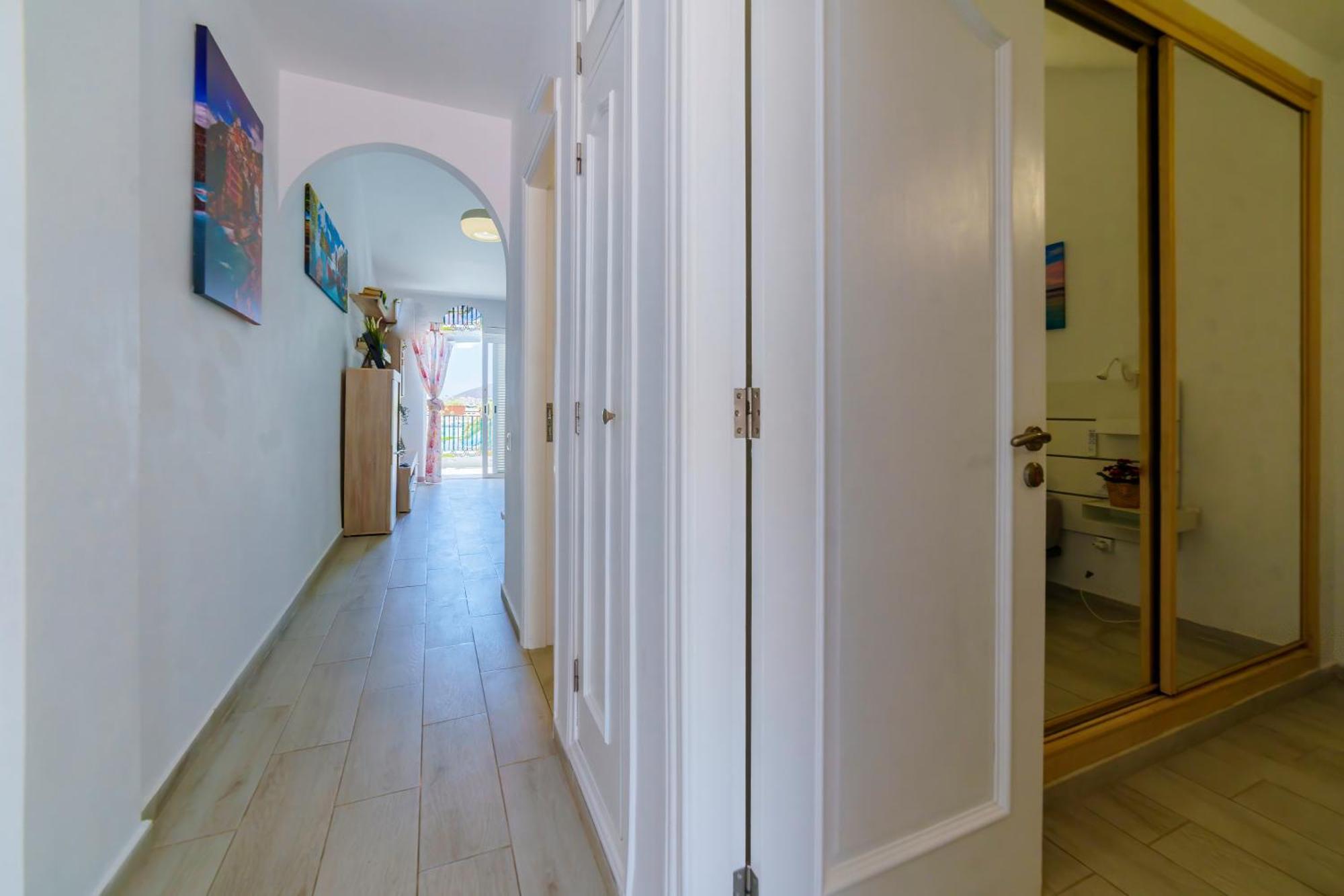 Precioso Y Confortable Apartamento En El Sur Арона Екстериор снимка